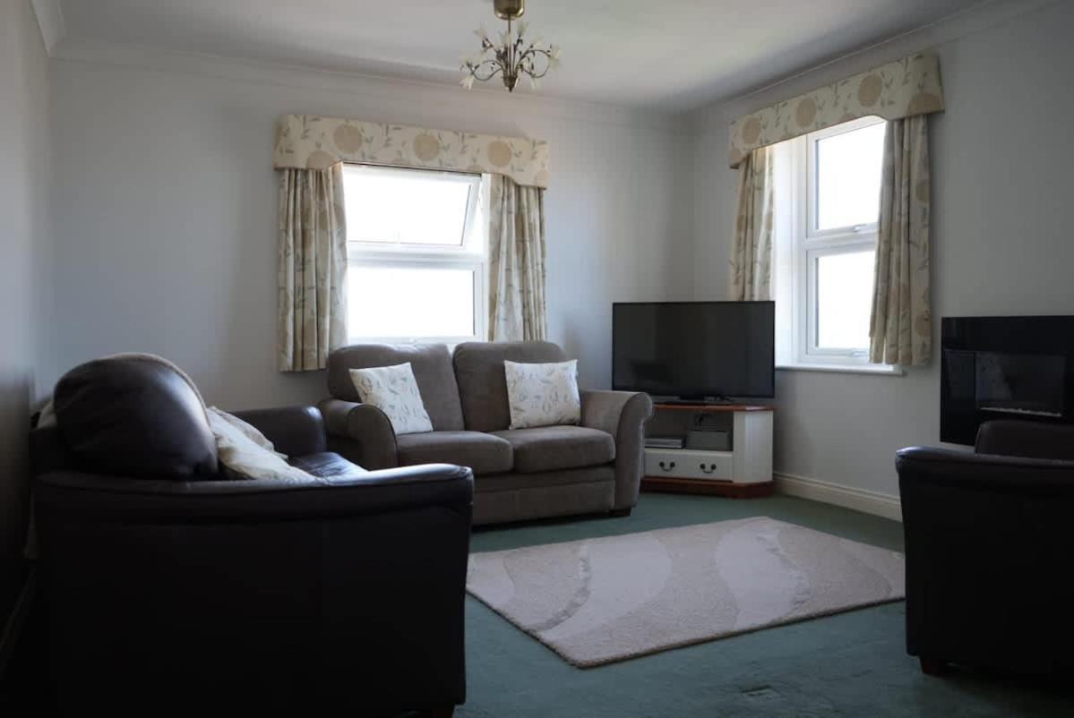 Vila Fabulous High Street Townhouse With Stunning Views & Parking At 'Eagles Nest' Falmouth Exteriér fotografie