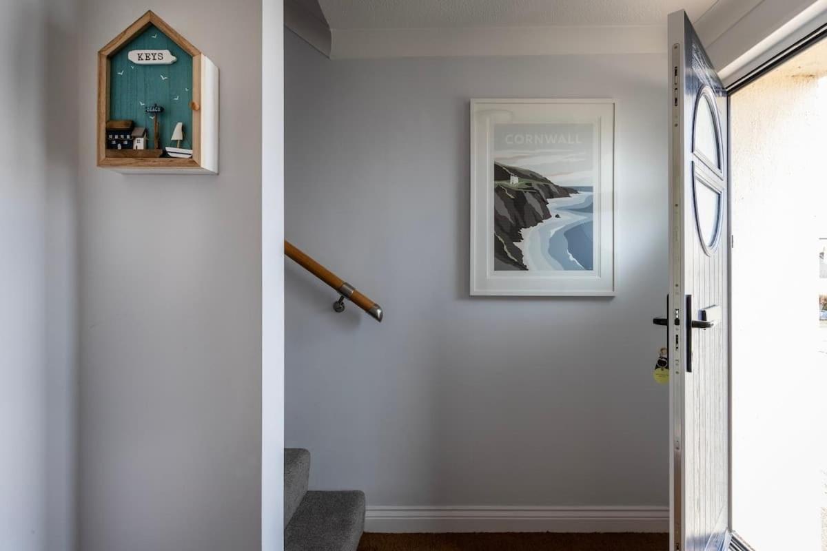 Vila Fabulous High Street Townhouse With Stunning Views & Parking At 'Eagles Nest' Falmouth Exteriér fotografie