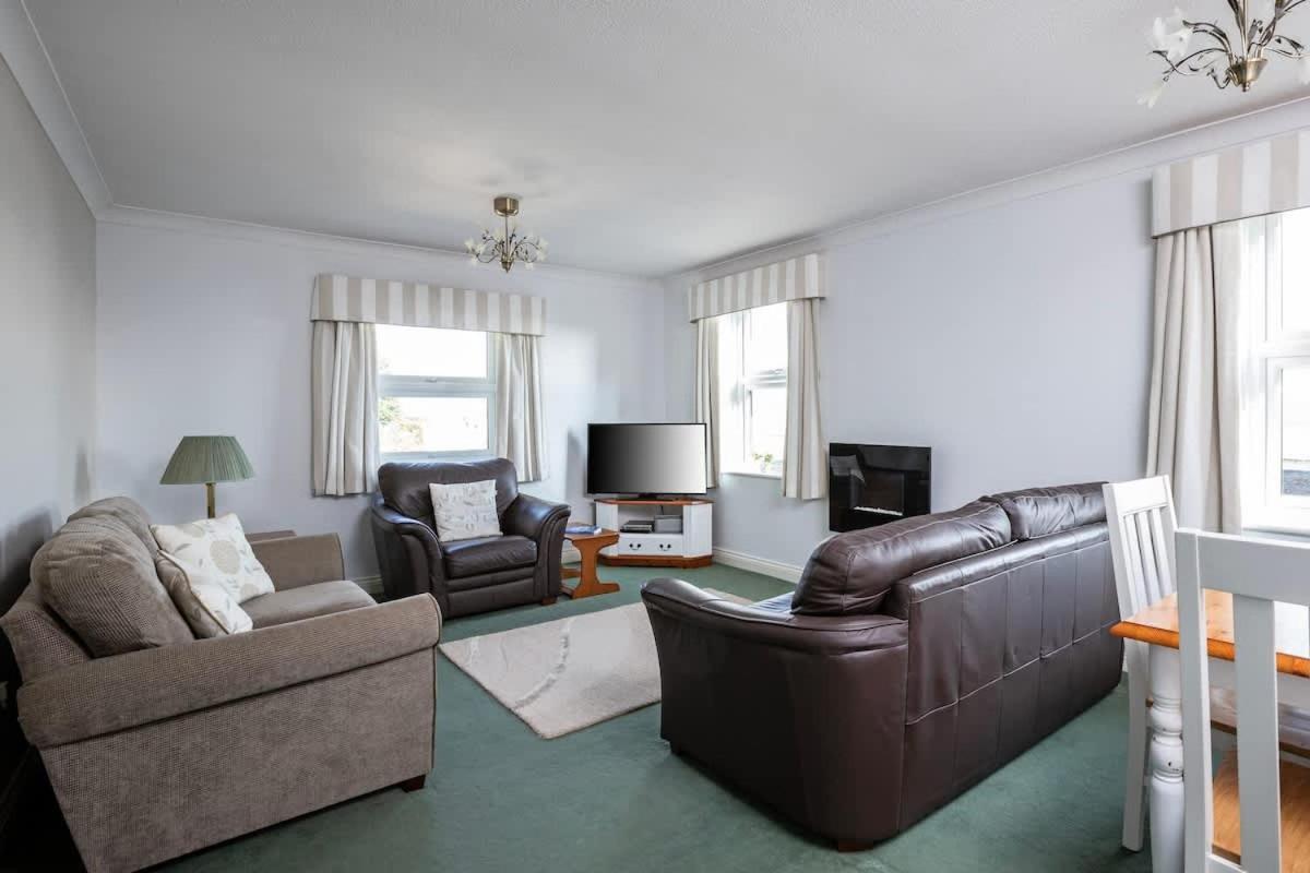 Vila Fabulous High Street Townhouse With Stunning Views & Parking At 'Eagles Nest' Falmouth Exteriér fotografie