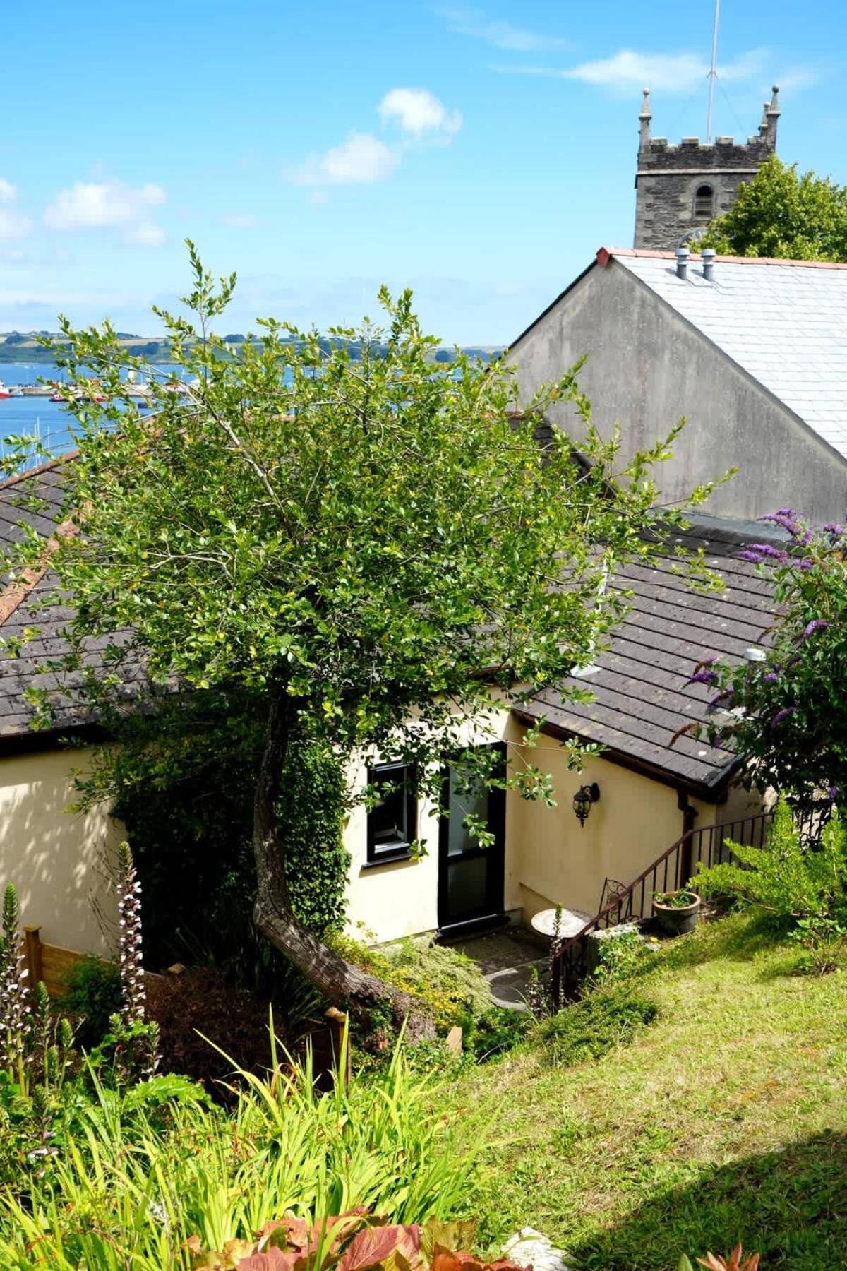 Vila Fabulous High Street Townhouse With Stunning Views & Parking At 'Eagles Nest' Falmouth Exteriér fotografie